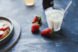 How to Make Homemade Yogurt Easily: A Beginner’s Guide to Creamy Perfection