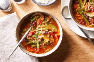 Lentil and Spinach Detox Soup